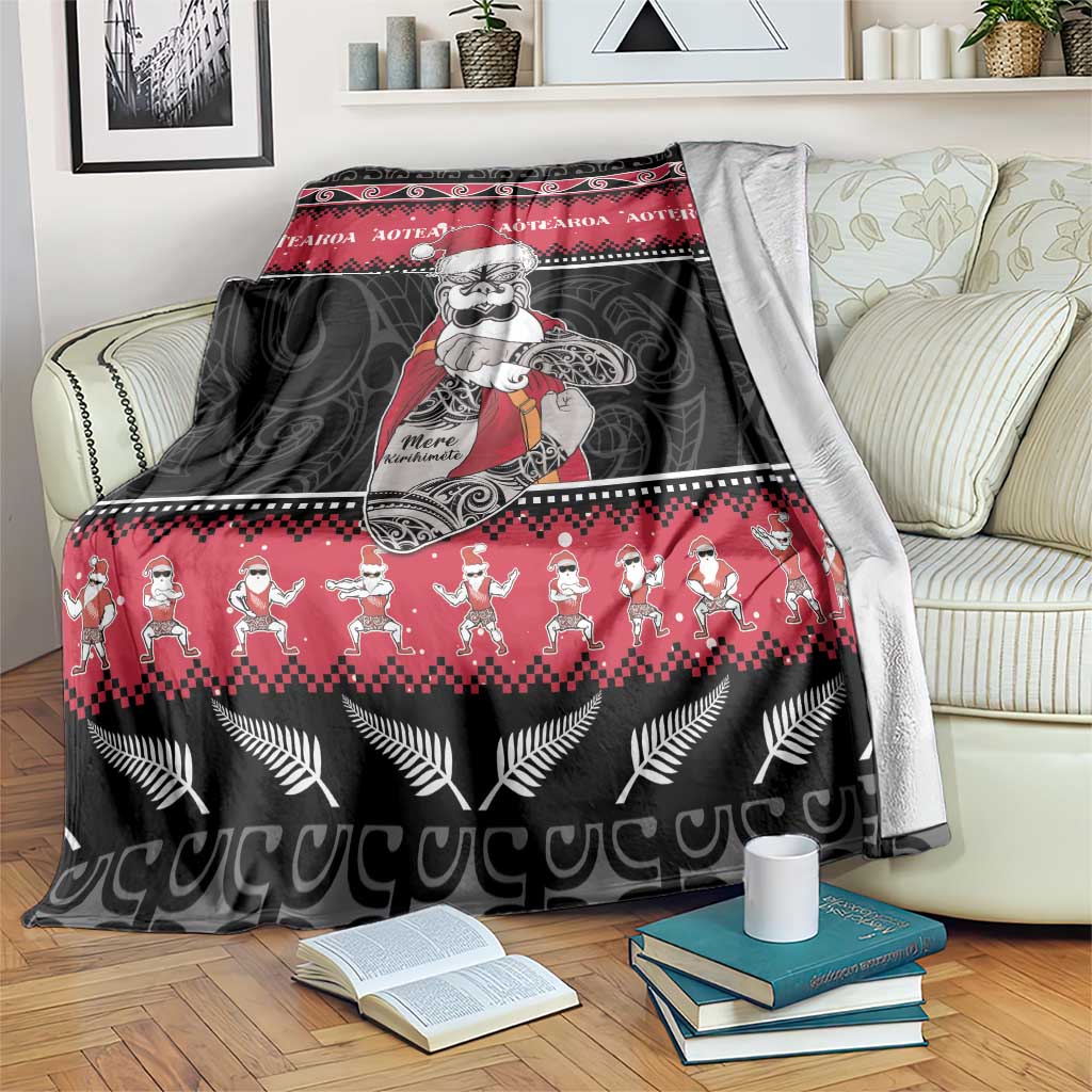 New Zealand Santa Tiki Christmas Blanket Meri Kirihimete LT05 Black - Polynesian Pride