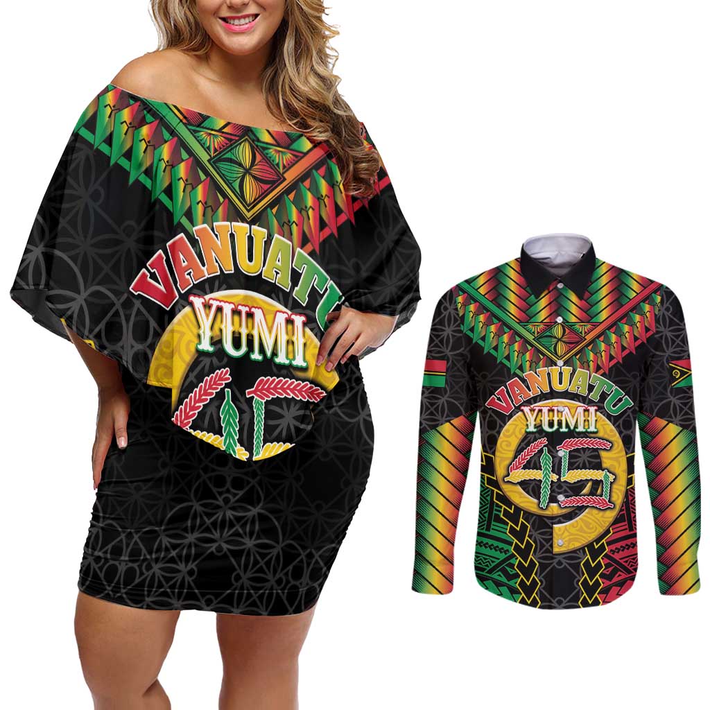 Vanuatu 45th Anniversary Independence Day Couples Matching Off Shoulder Short Dress and Long Sleeve Button Shirt Melanesian Warrior With Sand Drawing Pattern LT05 Black - Polynesian Pride