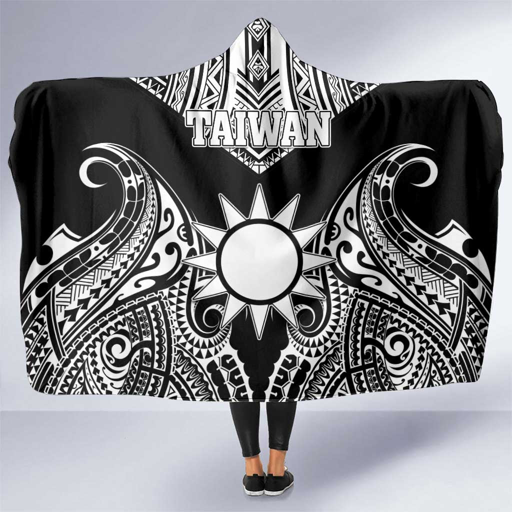 Taiwan Hooded Blanket Austronesian Tribal Tattoo Black - Polynesian Pride