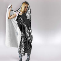 Taiwan Hooded Blanket Austronesian Tribal Tattoo Black - Polynesian Pride