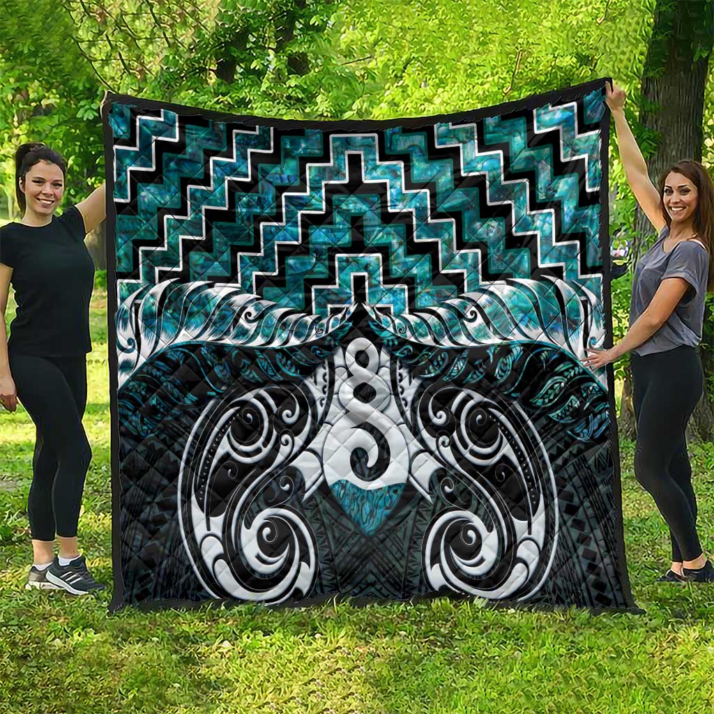 New Zealand Maori Quilt Poutama Pikorua Turquoise Paua Shell