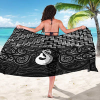 New Zealand Maori Sarong Poutama Manaia Black Paua Shell