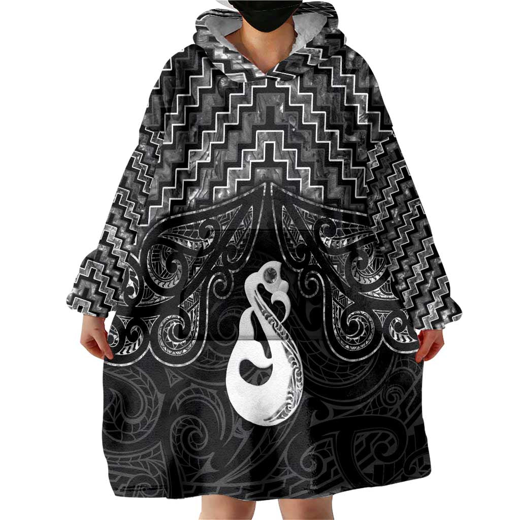 New Zealand Maori Wearable Blanket Hoodie Poutama Manaia Black Paua Shell LT05 - Polynesian Pride