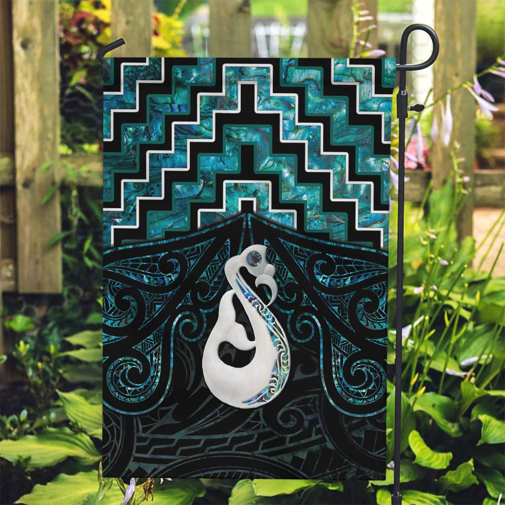 New Zealand Maori Garden Flag Poutama Manaia Turquoise Paua Shell LT05 Garden Flag Turquoise - Polynesian Pride