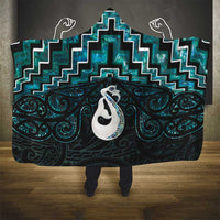 New Zealand Maori Hooded Blanket Poutama Manaia Turquoise Paua Shell LT05 - Polynesian Pride