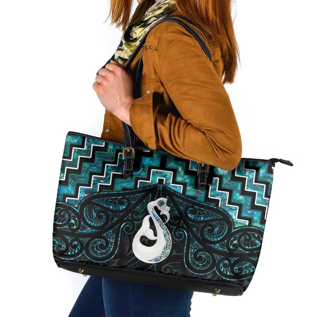 New Zealand Maori Leather Tote Bag Poutama Manaia Turquoise Paua Shell LT05 Turquoise - Polynesian Pride