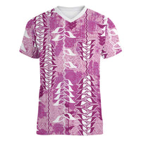 Magenta Hawaii Tapa Pattern Women V-Neck T-Shirt With Heliconia Vintage Style LT05 Female Magenta - Polynesian Pride