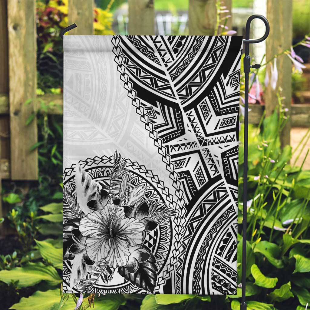 Hibiscus With White Austronesian Tattoo Pattern Garden Flag - Polynesian Pride