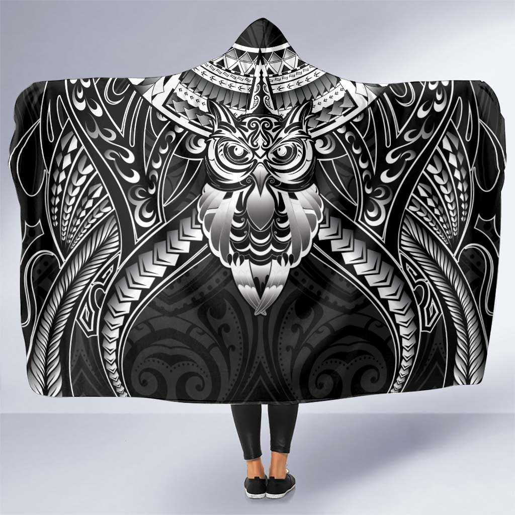 New Zealand Morepork Hooded Blanket Maori Pattern Black LT05 One Size Black - Polynesian Pride