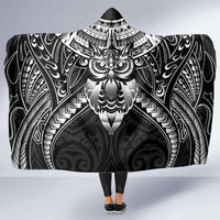 New Zealand Morepork Hooded Blanket Maori Pattern Black LT05 One Size Black - Polynesian Pride