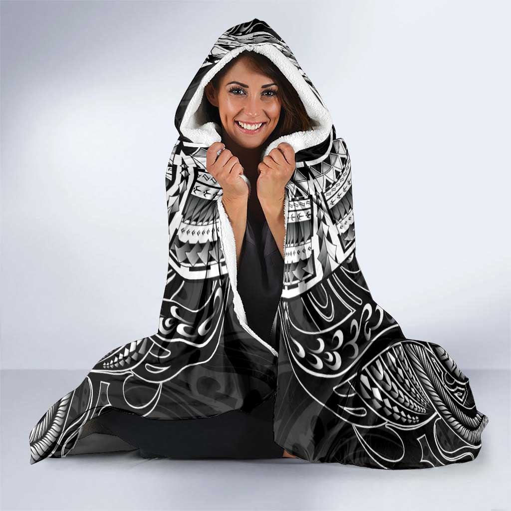 New Zealand Morepork Hooded Blanket Maori Pattern Black LT05 - Polynesian Pride