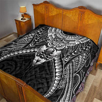 New Zealand Morepork Quilt Maori Pattern Black