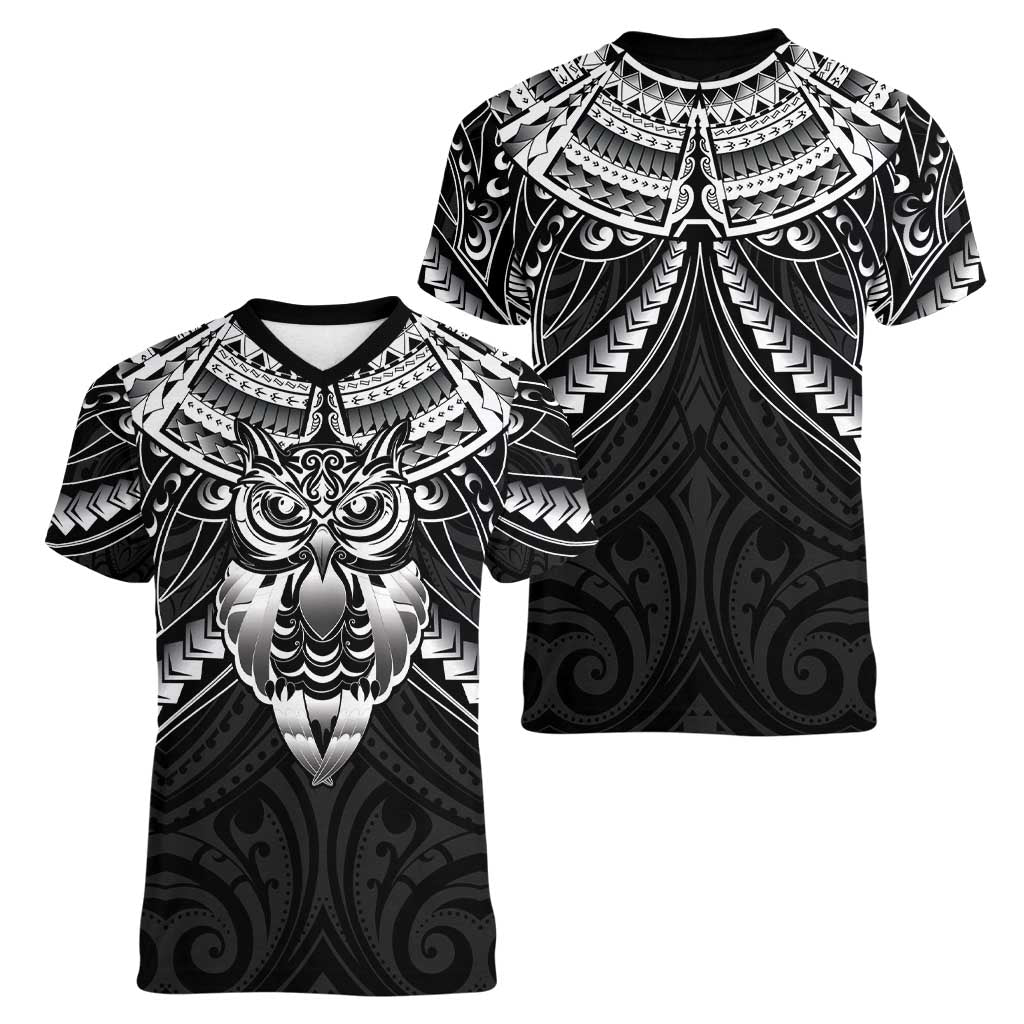 New Zealand Morepork Women V-Neck T-Shirt Maori Pattern Black LT05 - Polynesian Pride