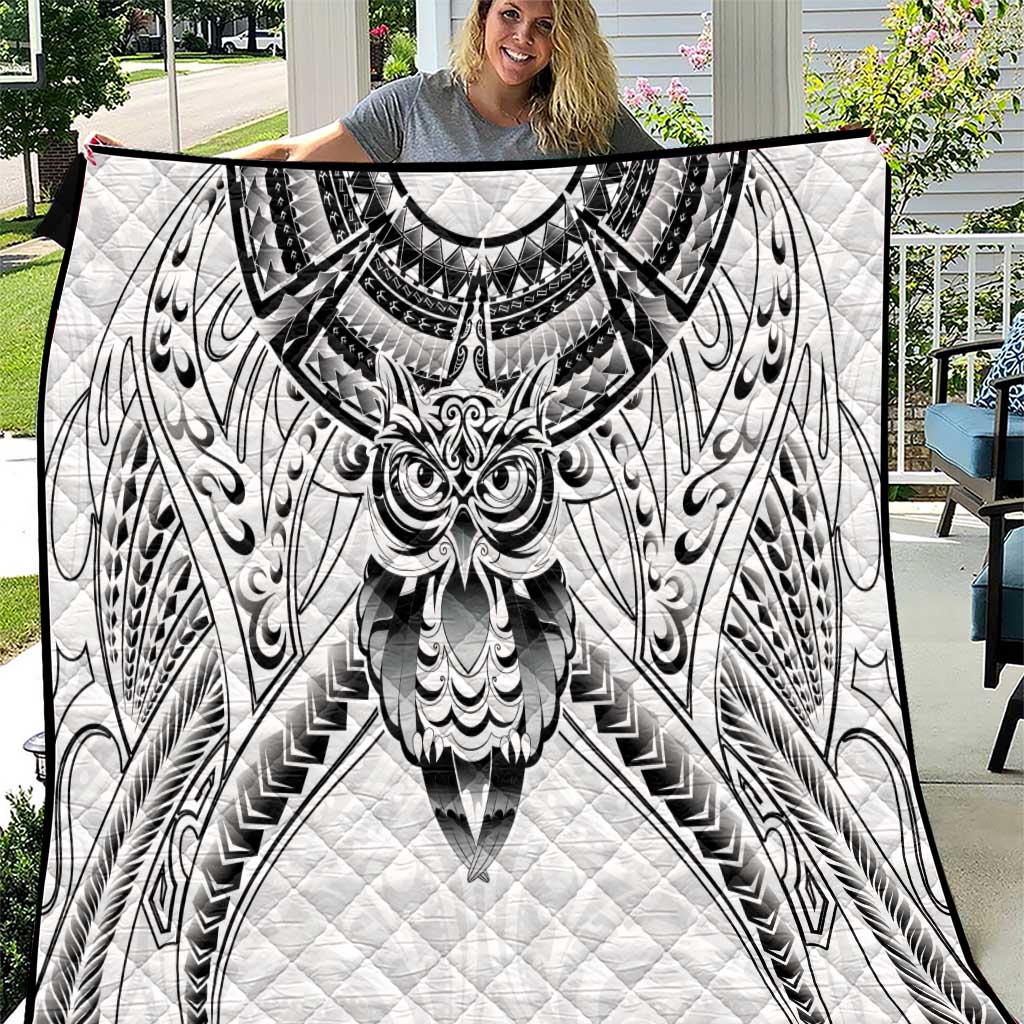 New Zealand Morepork Quilt Maori Pattern White
