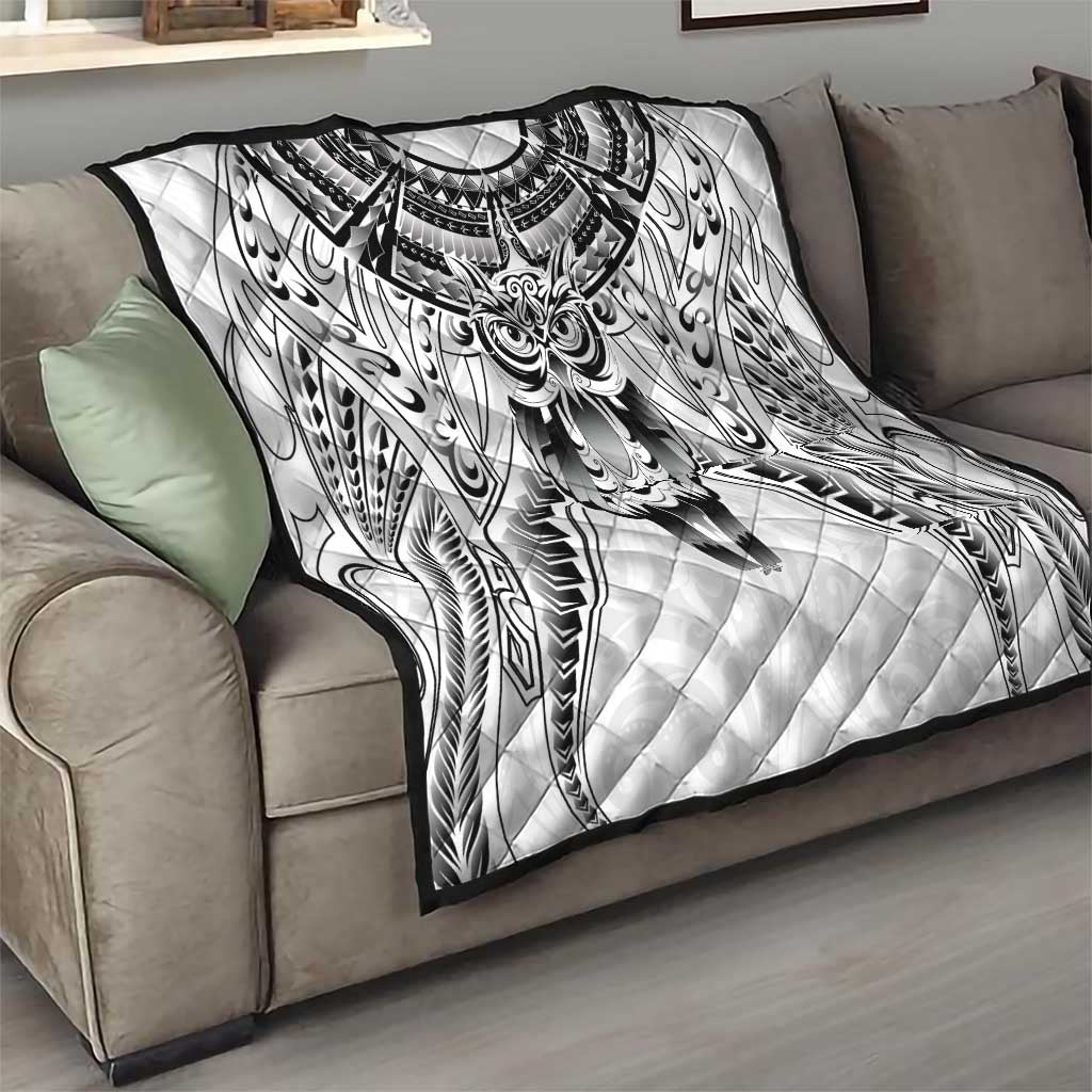 New Zealand Morepork Quilt Maori Pattern White