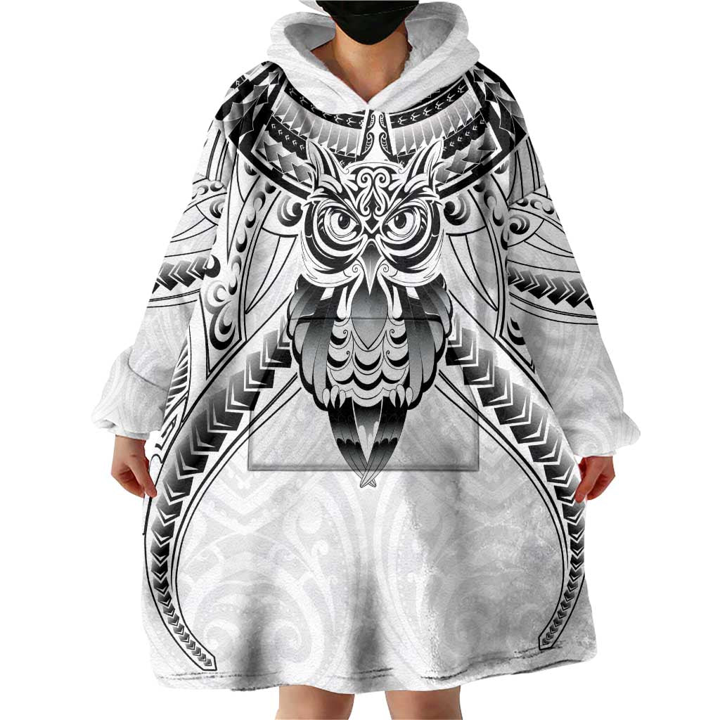 New Zealand Morepork Wearable Blanket Hoodie Maori Pattern White LT05 - Polynesian Pride