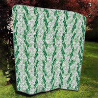 Hawaii Ti Leaf Maile Tuberose Lei Quilt With Hanalei Leaf Green