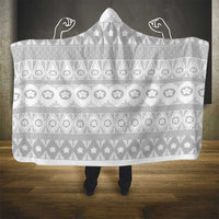Tonga White Sunday Hooded Blanket Tongan Ngatu Siale Pattern - Polynesian Pride