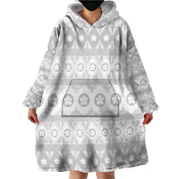 Tonga White Sunday Wearable Blanket Hoodie Tongan Ngatu Siale Pattern - Polynesian Pride