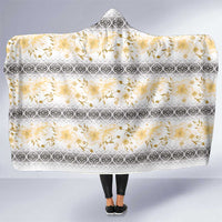 Samoa White Sunday Hooded Blanket Samoan Tapa Yellow Hibiscus - Polynesian Pride