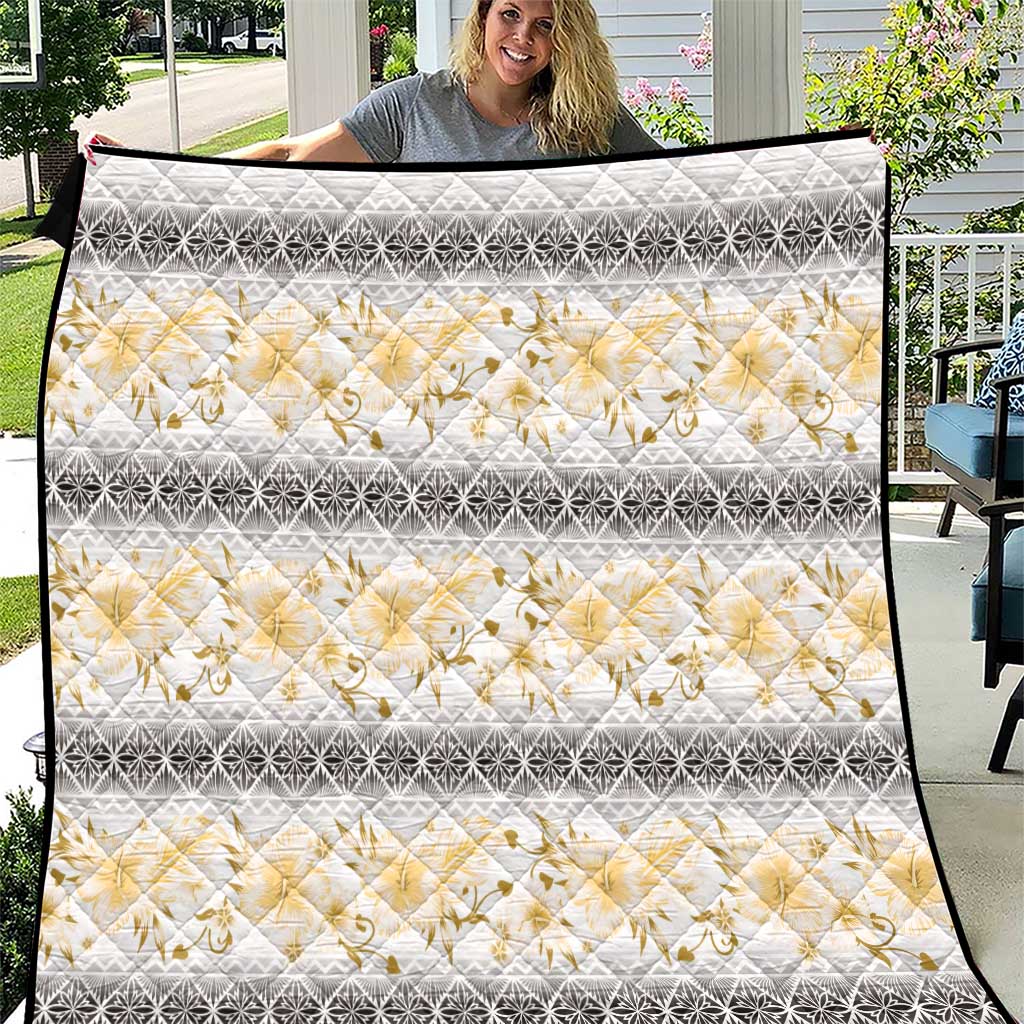 Samoa White Sunday Quilt Samoan Tapa Yellow Hibiscus - Polynesian Pride