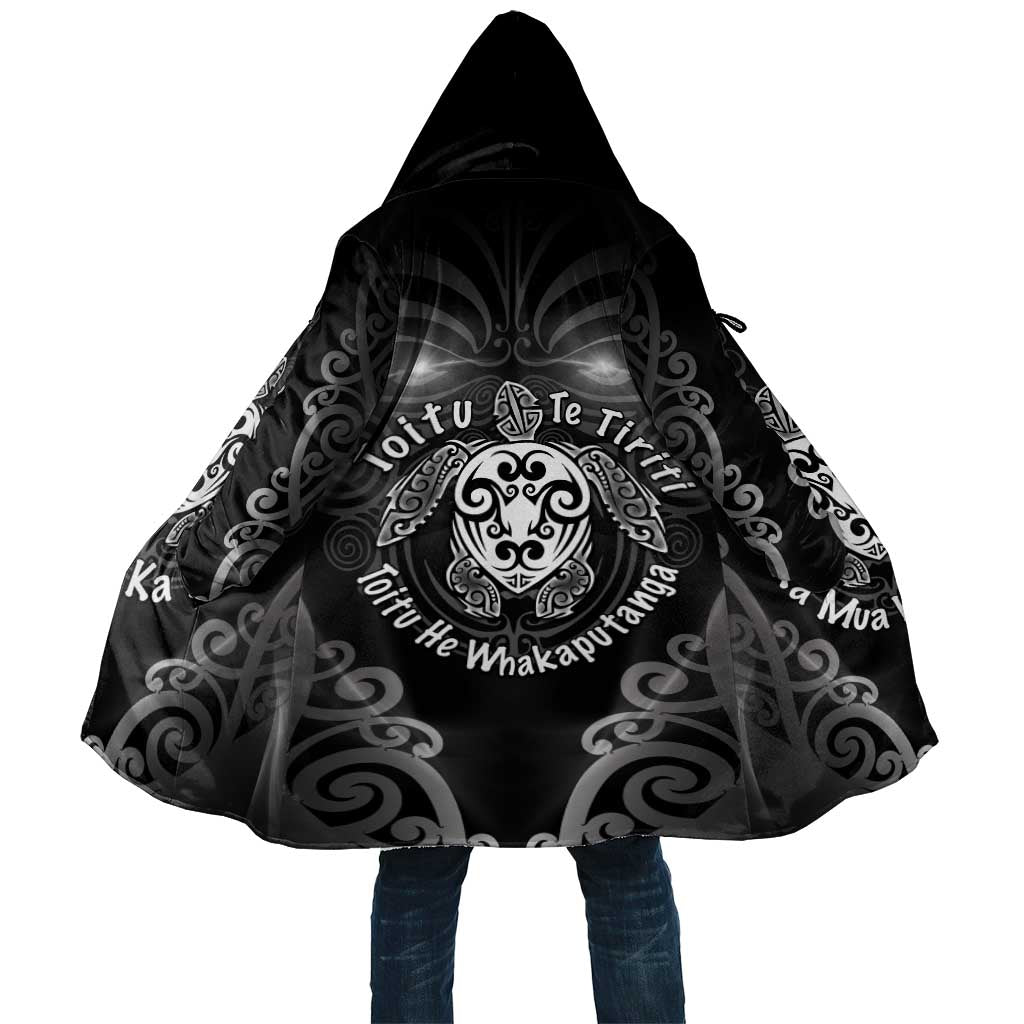 Aotearoa Toitu Te Tiriti Cloak Ka Mua Ka Muri LT05 Unisex Black - Polynesian Pride