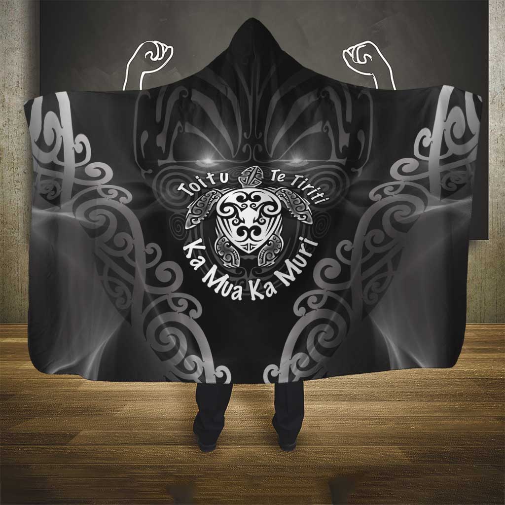 Aotearoa Toitu Te Tiriti Hooded Blanket Ka Mua Ka Muri LT05 - Polynesian Pride