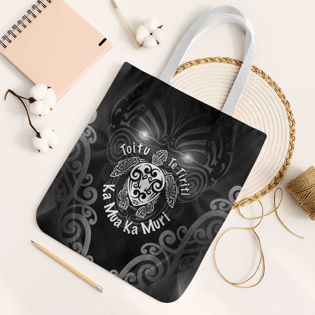 Aotearoa Toitu Te Tiriti Tote Bag Ka Mua Ka Muri LT05 White Strap One Size Black - Polynesian Pride