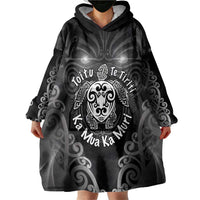 Aotearoa Toitu Te Tiriti Wearable Blanket Hoodie Ka Mua Ka Muri LT05 - Polynesian Pride