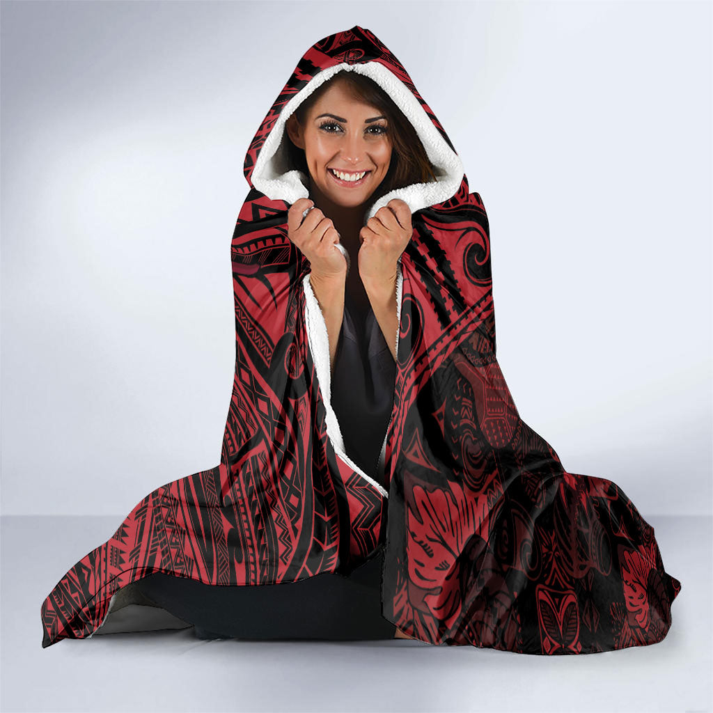 Hawaii King Kamehameha Hooded Blanket With Hawaiian Ipu Motifs Red Version