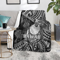 Hawaii King Kamehameha Blanket With Hawaiian Ipu Motifs Black Version LT05 - Polynesian Pride