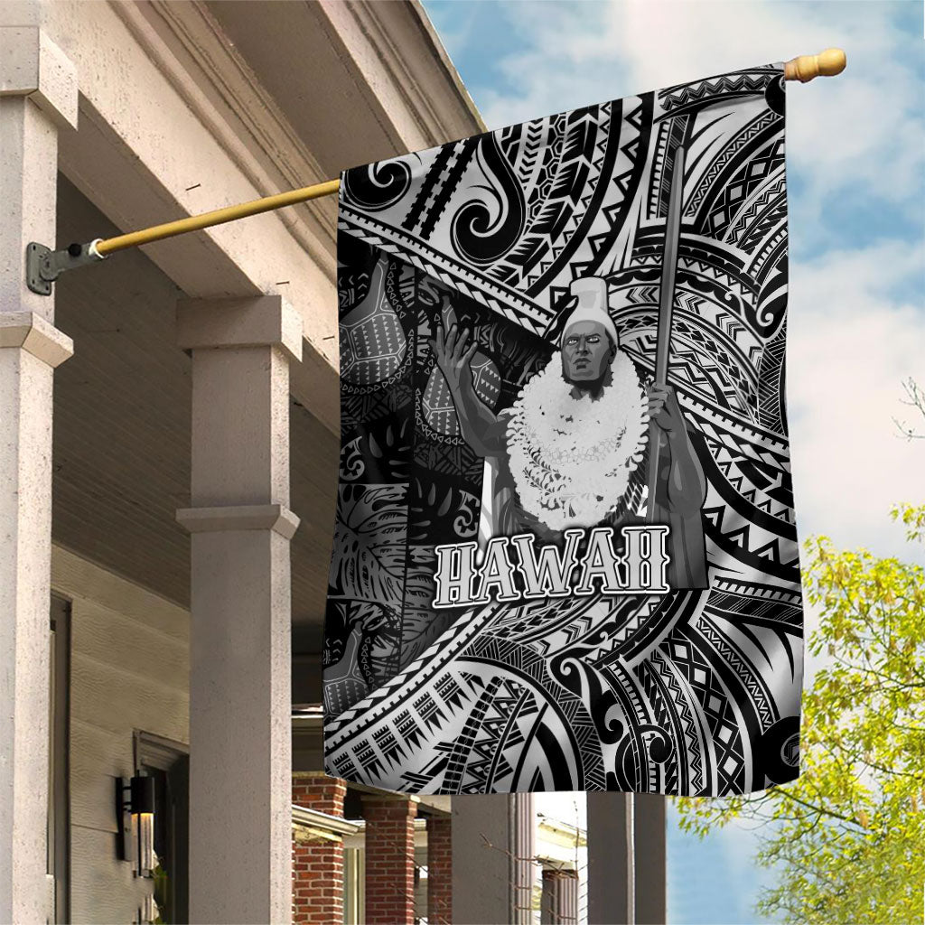Hawaii King Kamehameha Garden Flag With Hawaiian Ipu Motifs Black Version