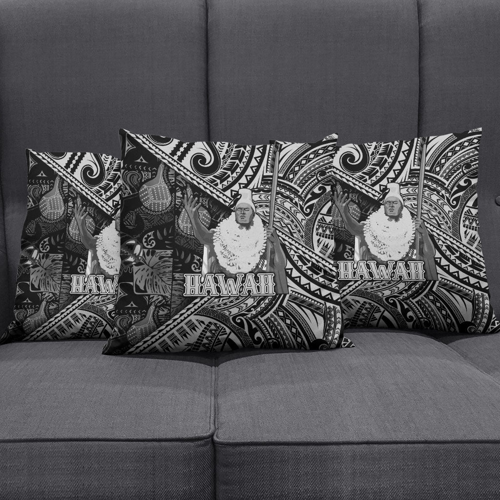 Hawaii King Kamehameha Pillow Cover With Hawaiian Ipu Motifs Black Version LT05 - Polynesian Pride