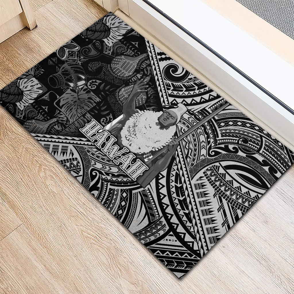 Hawaii King Kamehameha Rubber Doormat With Hawaiian Ipu Motifs Black Version LT05 - Polynesian Pride