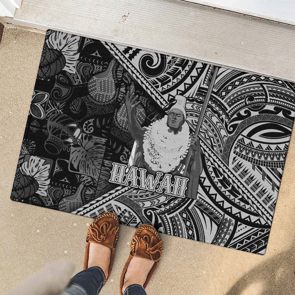 Hawaii King Kamehameha Rubber Doormat With Hawaiian Ipu Motifs Black Version LT05 - Polynesian Pride