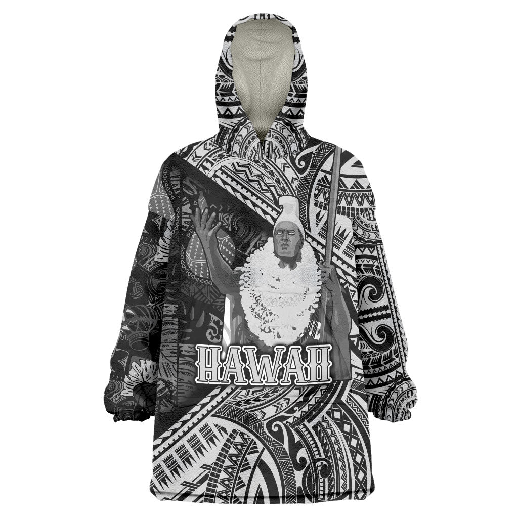 Hawaii King Kamehameha Wearable Blanket Hoodie With Hawaiian Ipu Motifs Black Version LT05 One Size Black - Polynesian Pride