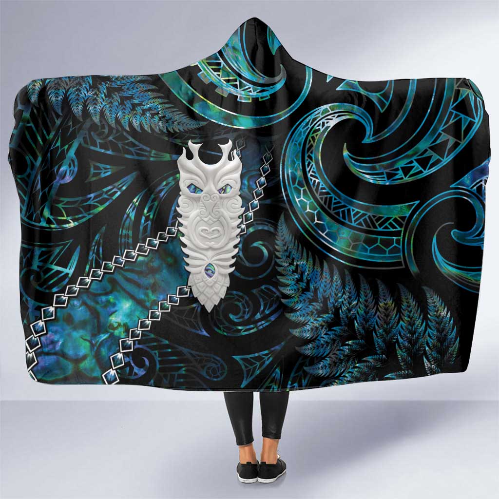 New Zealand Aotearoa Hooded Blanket Maori Tane Te Waiora Paua Shell Glitter Turquoise LT05 One Size Turquoise - Polynesian Pride