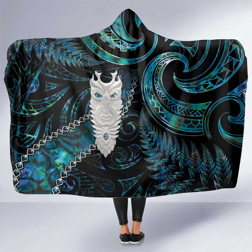 New Zealand Aotearoa Hooded Blanket Maori Tane Te Waiora Paua Shell Glitter Turquoise