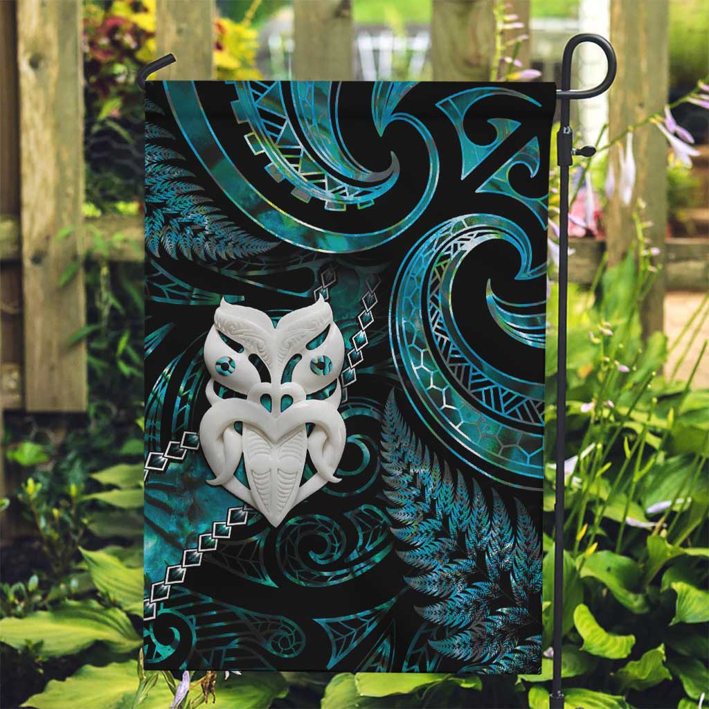 New Zealand Aotearoa Garden Flag Maori Wheku Paua Shell Glitter Turquoise LT05 Garden Flag Turquoise - Polynesian Pride