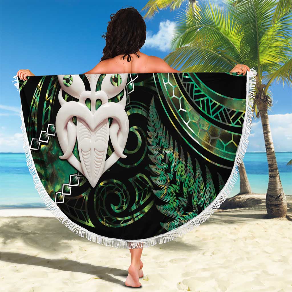 New Zealand Aotearoa Beach Blanket Maori Wheku Paua Shell Glitter Green LT05 - Polynesian Pride