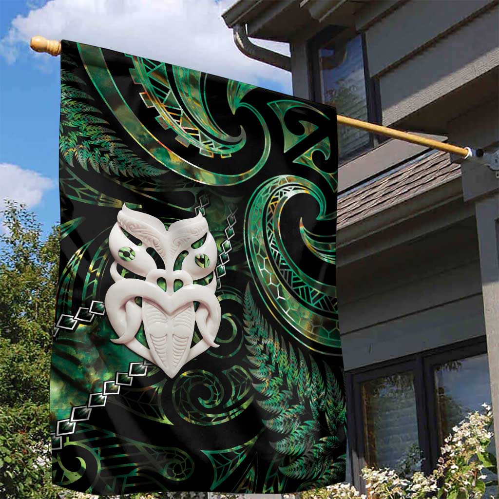 New Zealand Aotearoa Garden Flag Maori Wheku Paua Shell Glitter Green LT05 - Polynesian Pride