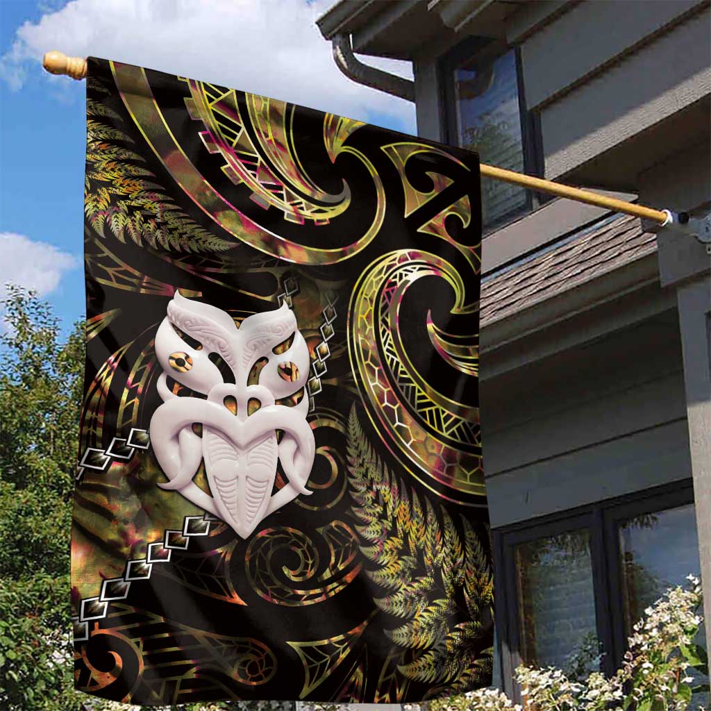 New Zealand Aotearoa Garden Flag Maori Wheku Paua Shell Glitter Gold LT05 - Polynesian Pride