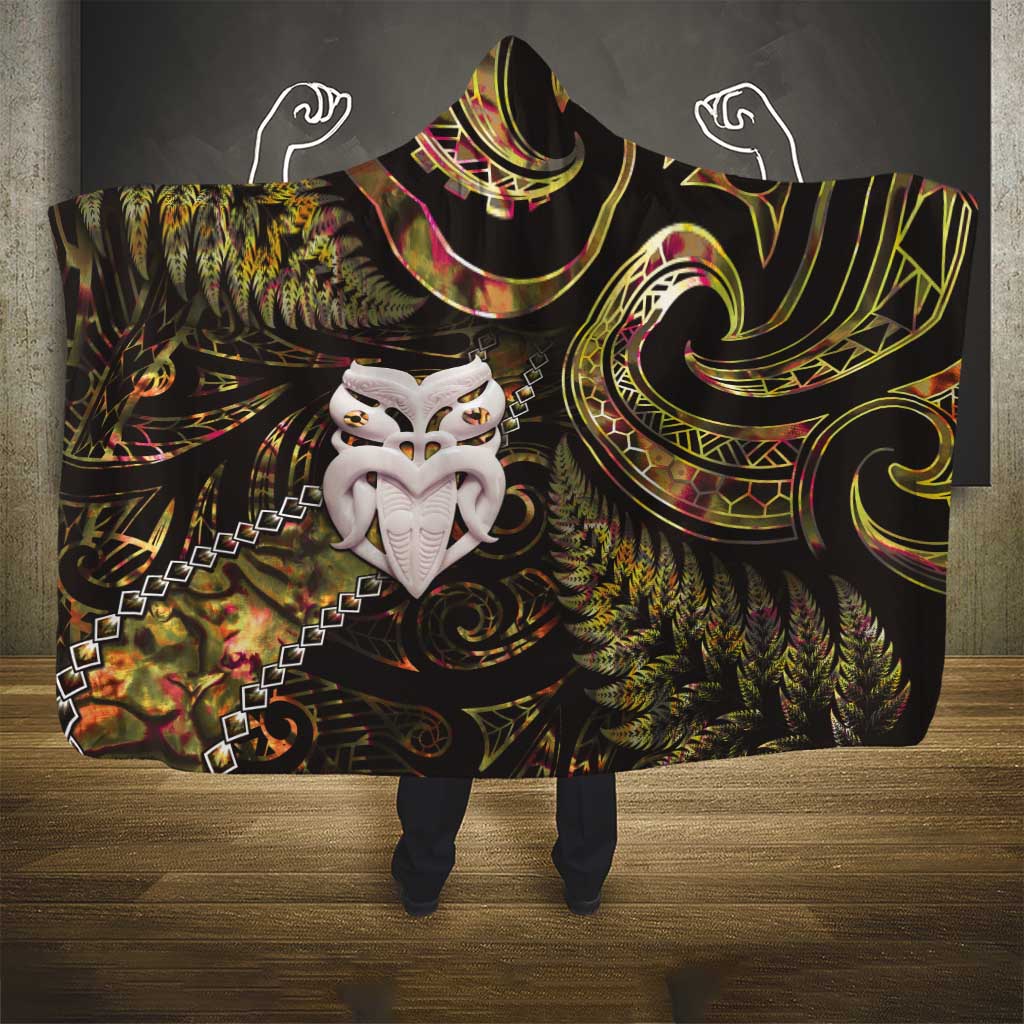 New Zealand Aotearoa Hooded Blanket Maori Wheku Paua Shell Glitter Gold LT05 - Polynesian Pride