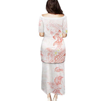 Polynesia Hammerhead Shark Puletasi Tropical Flowers Tribal Pattern Peach LT05 - Polynesian Pride