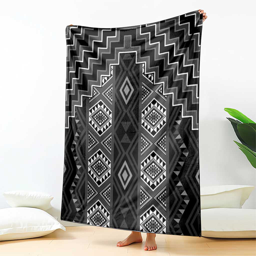 New Zealand Aotearoa Blanket Black Poutama With Taniko Pattern LT05 - Polynesian Pride