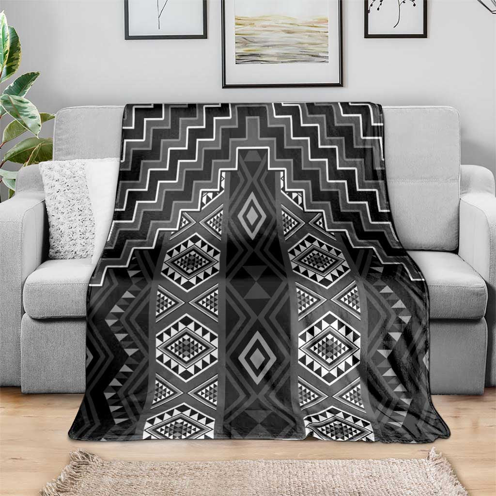 New Zealand Aotearoa Blanket Black Poutama With Taniko Pattern LT05 - Polynesian Pride