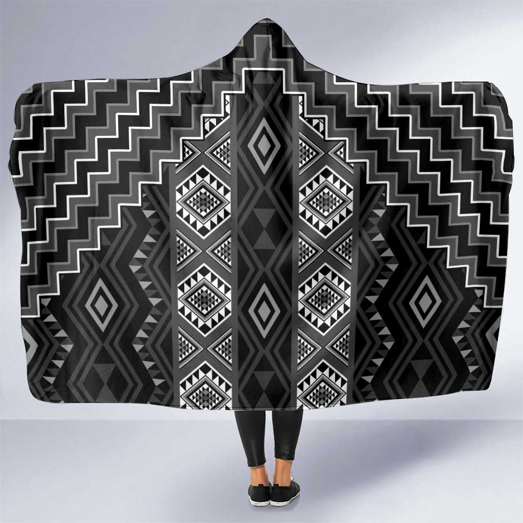 New Zealand Aotearoa Hooded Blanket Black Poutama With Taniko Pattern LT05 One Size Black - Polynesian Pride