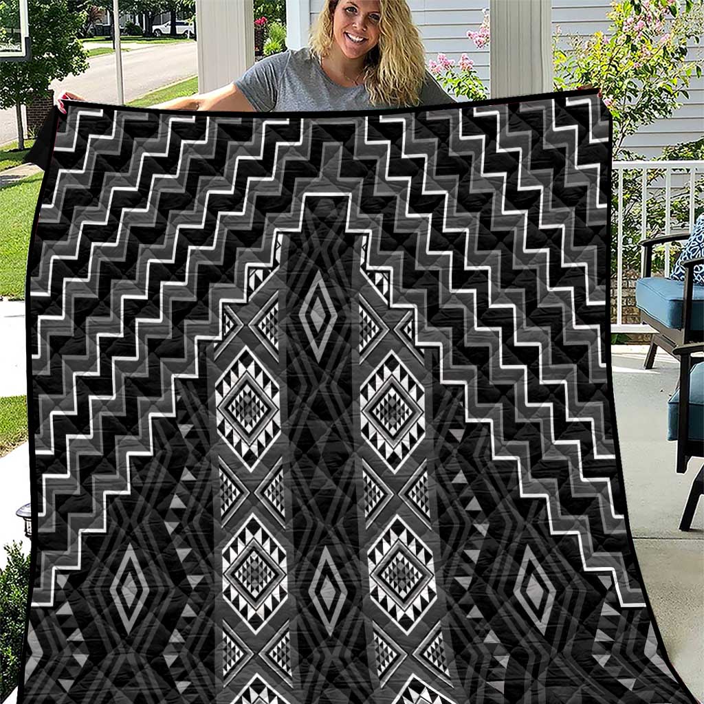 New Zealand Aotearoa Quilt Black Poutama With Taniko Pattern LT05