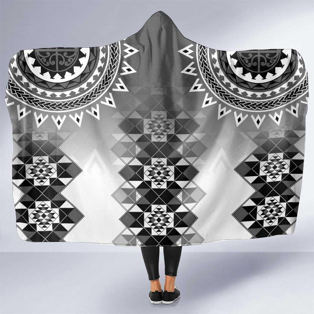 New Zealand Hooded Blanket Poutama Mix Gray Taniko Inspired Art LT05 One Size Gray - Polynesian Pride