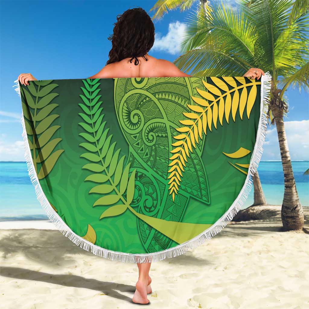New Zealand Aotearoa Ruru Beach Blanket Maori Fern Art Green LT05 - Polynesian Pride